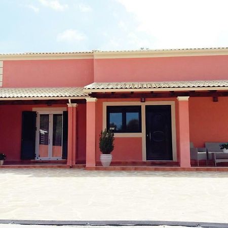 Amaryllis Boutique Apartments Moraitika Exterior photo